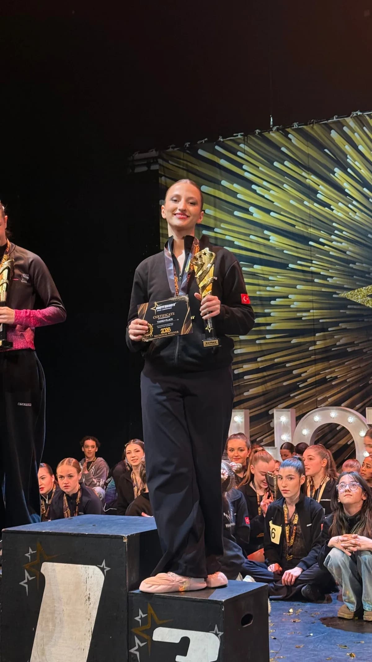 Hotshot dans yarışması performansından bir kare